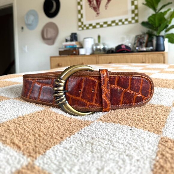 EXPRESS REPTILE BROWN LEATHER BRASS BELT BUCKLE WOMENS - Picture 1 of 7